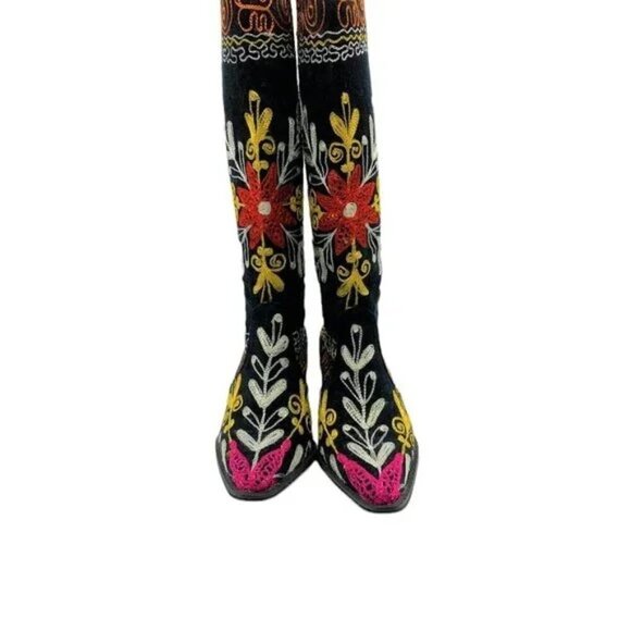 Artemis Black Velvet Embroidered Boot Women's Size 37 - Picture 3 of 13